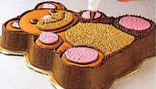 Украшение тортов - торт в форме медвежонка. Фото 4