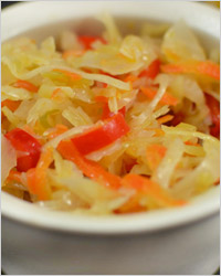 Салат из капусты с перцем без уксуса «Нежный»