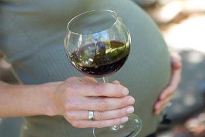Беременным можно пить вино