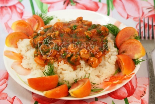 Креветки в томатом соусе. Кулинарный фото рецепт приготовления креветок в томатном соусе с рисом.