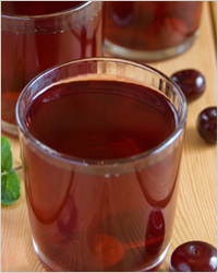 Компот из черешни