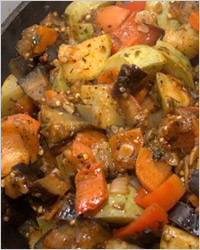 Соте из баклажанов с кабачками