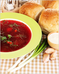Блюда русской кухни - борщ с луком