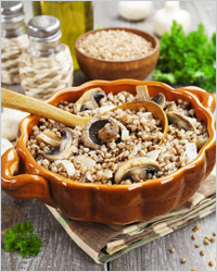 Блюда русской кухни, каша с грибами