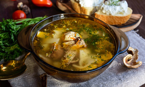 Суп из сухих грибов с овощами