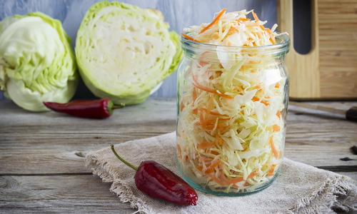 Вкусная капуста на зиму в банках