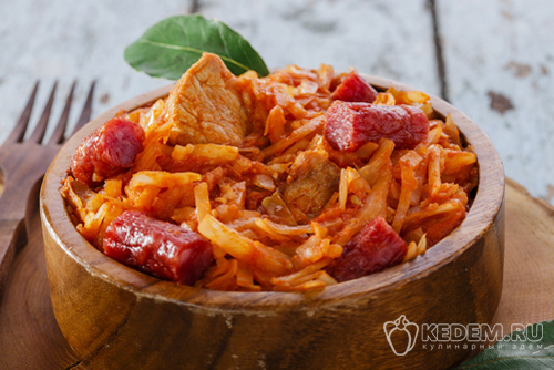 Рецепт тушеной капусты с мясом
