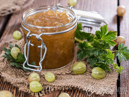Варенье из крыжовника с малиной