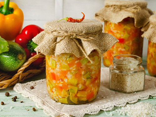 Кабачки с рисом на зиму