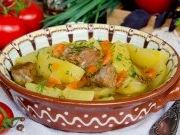 Картошка с мясом в мультиварке