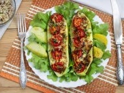 7 рецептов фаршированных кабачков в духовке: с сыром, овощами и оригинальными начинками
