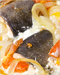Рыба, запечённая с овощами в духовке