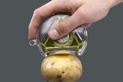 Креативная картофелечистка