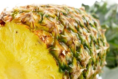 Самые дорогие в мире ананасы выращивают в Англии