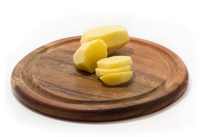 Девушка ест только картофель, потому что боится других продуктов питания