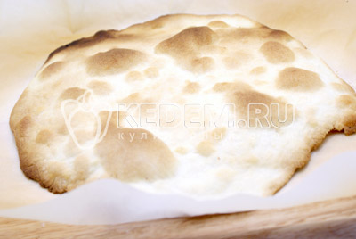 Каждый корж остудить