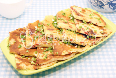 Сырные лепешки с начинкой