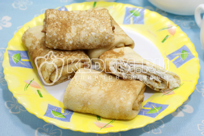 Блины с творогом и кокосом