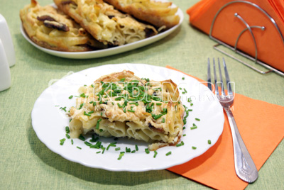 Запеканка из макарон с грибами