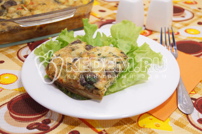 Яичная запеканка с грибами и овощами