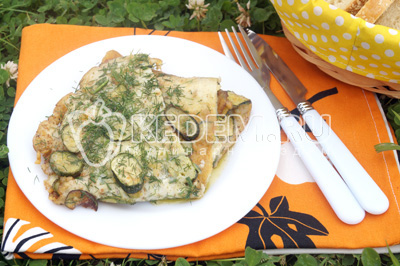 Жареные кабачки с яйцом