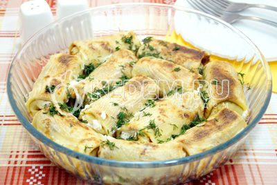Блины с мясом и рисом готовы