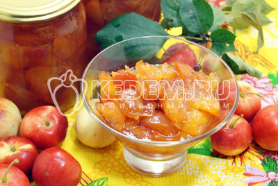 Яблочное варенье дольками