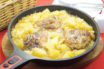 Курица с капустой