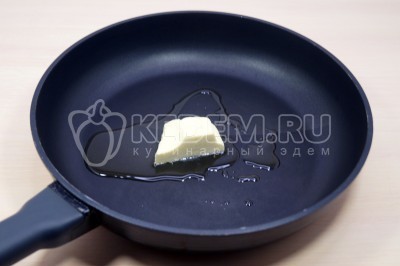 Добавить 20 грамм сливочного масла.