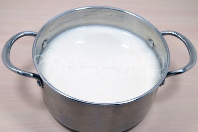 Снять с огня и остудить.