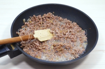 Готовить еще 3-5 минут помешивая.