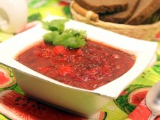 Вкусный борщ с черемшой