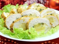 Рулетики из куриного филе с начинкой