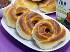 Булочки с повидлом