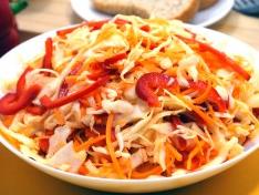 Салат из капусты с болгарским перцем