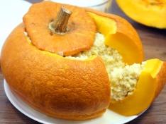 Пшенная каша на молоке в тыкве