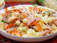 Макароны с ветчиной и сладким болгарским перцем