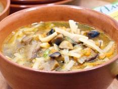 Грибная юшка с лапшой