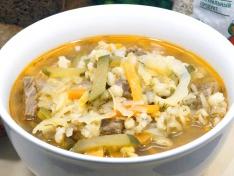 Щи «Успенские» с квашеными огурцами и перловкой