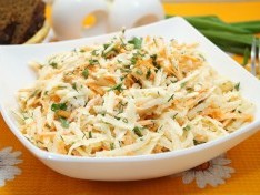 Вкусный салат из редьки с морковью - рецепт