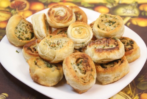 Чесночные рулетики
