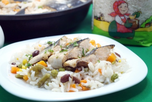 Горбуша с рисом и овощами