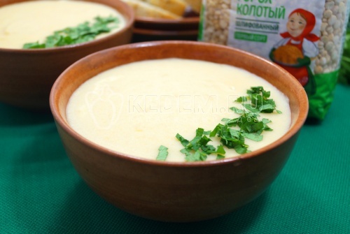 Гороховый суп-пюре с плавленым сыром