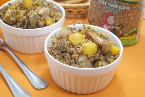 Гречка с мясом и тыквой