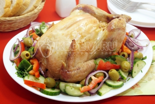 Курица в духовке целиком