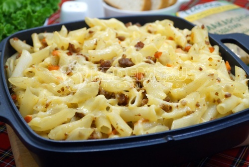 Макароны с фаршем и сыром в духовке