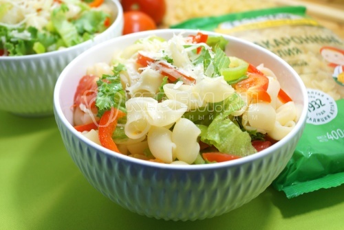 Макароны с летними овощами