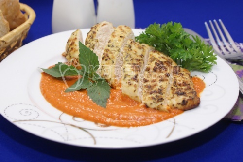 Маринованные куриные грудки в прованских травах
