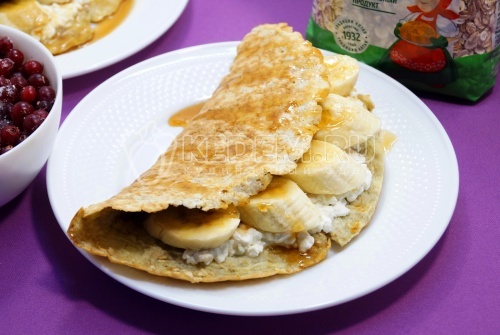 Овсяноблин с бананом и творогом