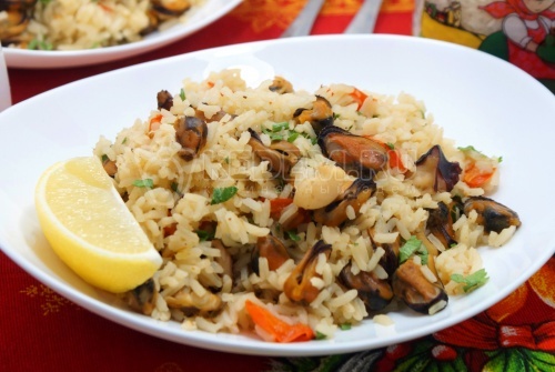 Паэлья с морепродуктами